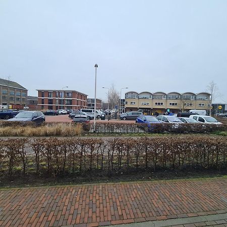 Airbnb 'Logeren Aan Het Plein' In Het Centrum Van Meppel Exterior foto
